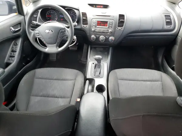 KNAFK4A63G5481547 2016 KIA FORTE - Image 8