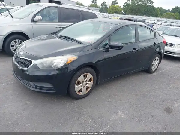 KNAFK4A63G5487915 2016 KIA FORTE - Image 2