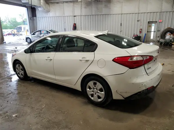 KNAFK4A63G5491799 2016 KIA FORTE - Image 2