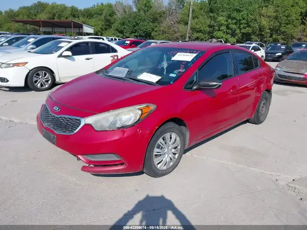 KNAFK4A63G5492497 2016 KIA FORTE - Image 2
