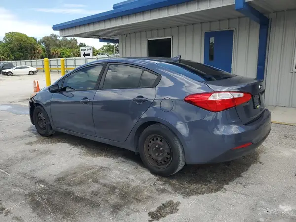 KNAFK4A63G5496274 2016 KIA FORTE - Image 2