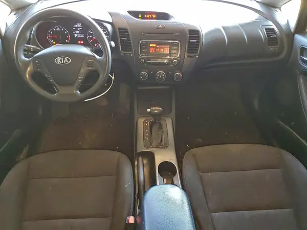 KNAFK4A63G5496615 2016 KIA FORTE - Image 8