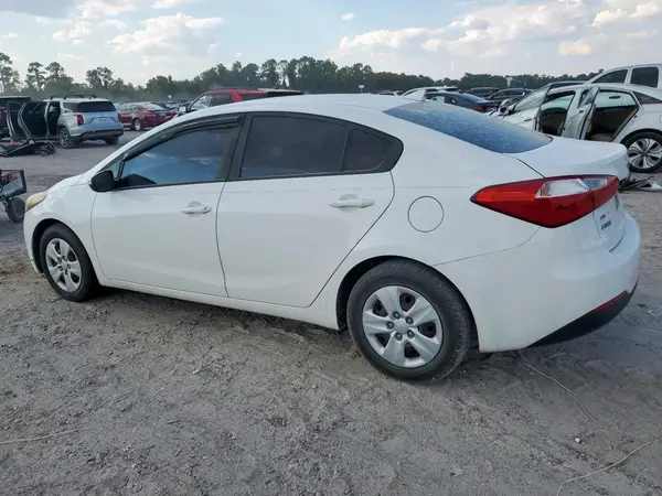 KNAFK4A63G5507662 2016 KIA FORTE - Image 2