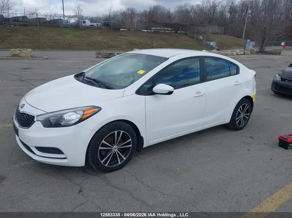KNAFK4A63G5509637 2016 KIA FORTE - Image 2