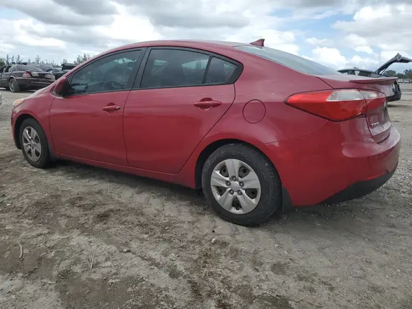 KNAFK4A63G5510674 2016 KIA FORTE - Image 2