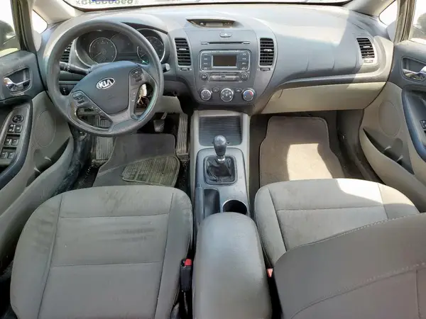 KNAFK4A63G5523215 2016 KIA FORTE - Image 8