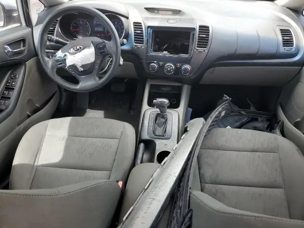 KNAFK4A63G5536126 2016 KIA FORTE - Image 8