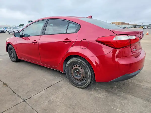 KNAFK4A63G5536191 2016 KIA FORTE - Image 2