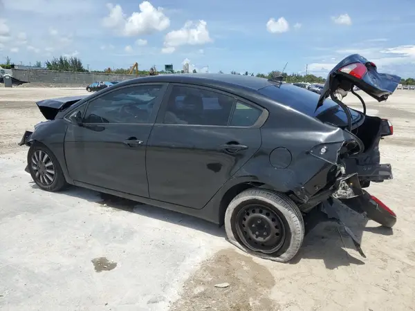 KNAFK4A63G5538927 2016 KIA FORTE - Image 2