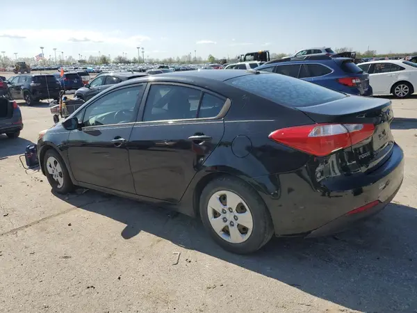 KNAFK4A63G5539110 2016 KIA FORTE - Image 2