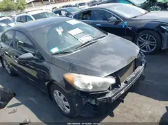 KNAFK4A63G5539351 2016 KIA FORTE