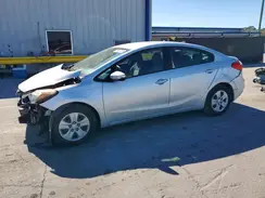 KNAFK4A63G5541195 2016 KIA FORTE