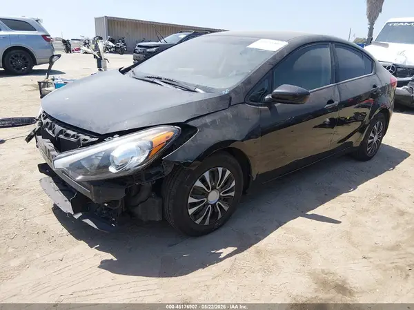KNAFK4A63G5544128 2016 KIA FORTE - Image 2
