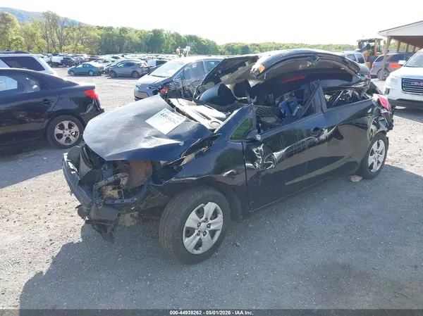 KNAFK4A63G5569174 2016 KIA FORTE - Image 2