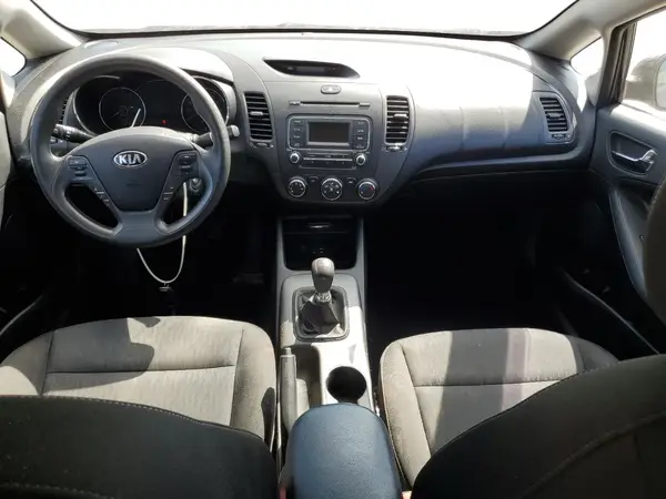 KNAFK4A63G5571457 2016 KIA FORTE - Image 8