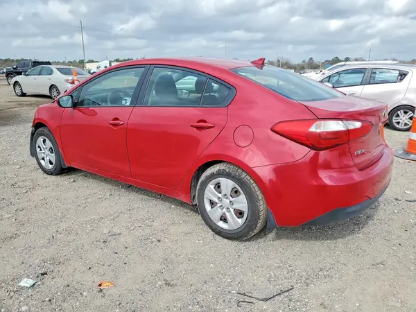 KNAFK4A63G5572706 2016 KIA FORTE - Image 2