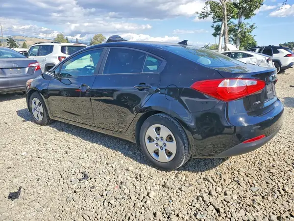 KNAFK4A63G5575203 2016 KIA FORTE - Image 2