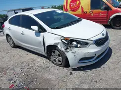 KNAFK4A63G5576206 2016 KIA FORTE