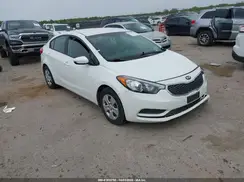 KNAFK4A63G5576853 2016 KIA FORTE