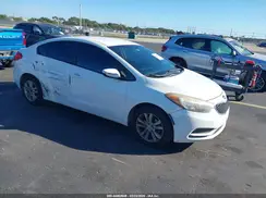 KNAFK4A63G5585004 2016 KIA FORTE