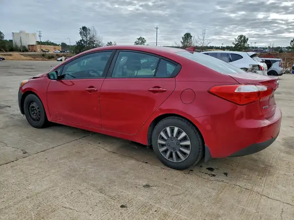 KNAFK4A63G5587948 2016 KIA FORTE - Image 2