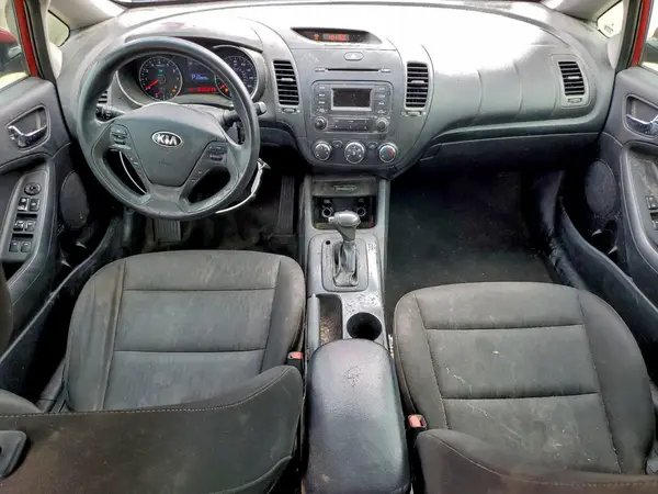 KNAFK4A63G5587948 2016 KIA FORTE - Image 8