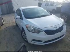 KNAFK4A63G5605087 2016 KIA FORTE