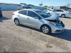 KNAFK4A63G5606532 2016 KIA FORTE