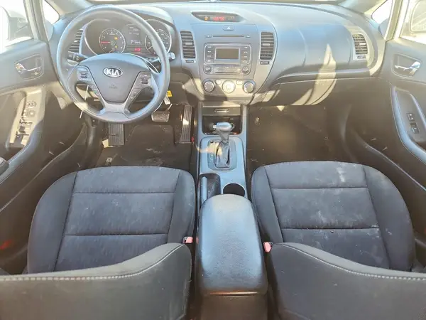 KNAFK4A63G5607986 2016 KIA FORTE - Image 8