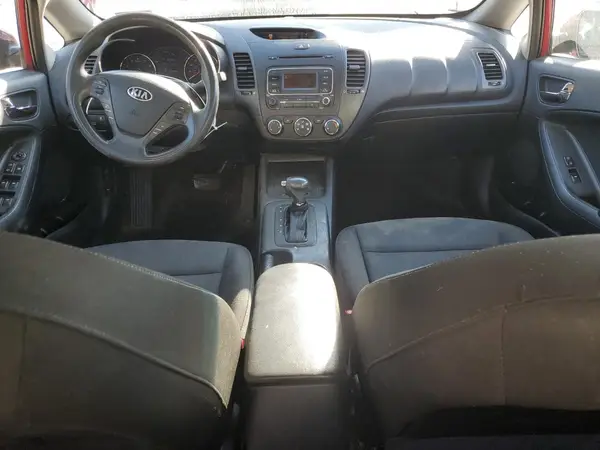KNAFK4A63G5609284 2016 KIA FORTE - Image 8