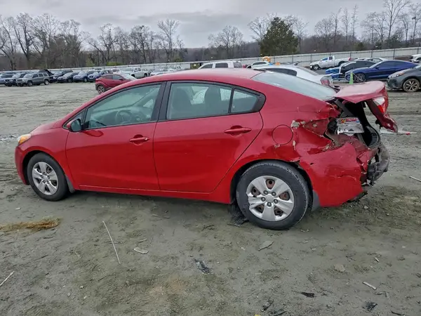KNAFK4A63G5610788 2016 KIA FORTE - Image 2