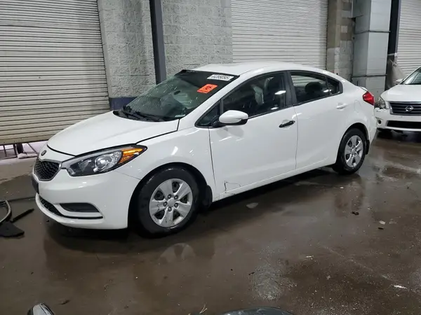 KNAFK4A63G5611018 2016 KIA FORTE - Image 1