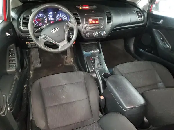 KNAFK4A63G5614162 2016 KIA FORTE - Image 8