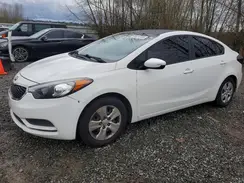 KNAFK4A63G5614341 2016 KIA FORTE