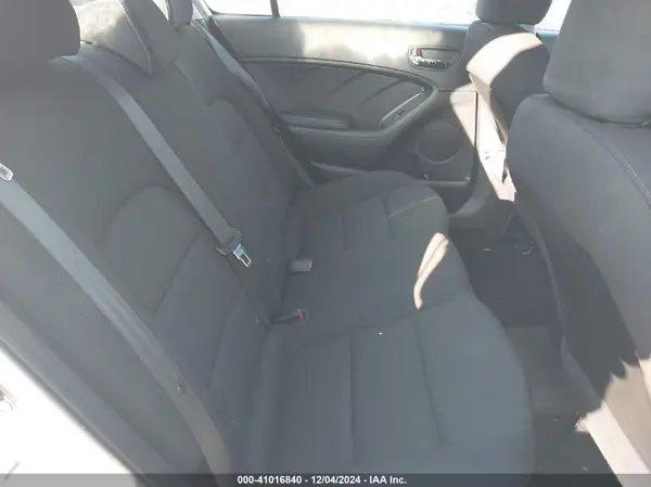 KNAFK4A64G5441199 2016 KIA FORTE - Image 8