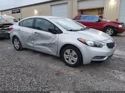 KNAFK4A64G5442787 2016 KIA FORTE
