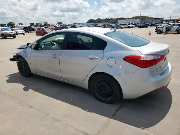 KNAFK4A64G5445964 2016 KIA FORTE - Image 2
