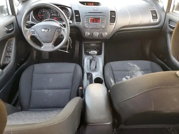 KNAFK4A64G5457483 2016 KIA FORTE - Image 8