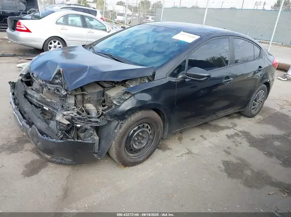 KNAFK4A64G5461436 2016 KIA FORTE - Image 2