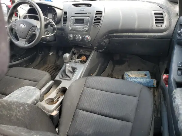 KNAFK4A64G5486448 2016 KIA FORTE - Image 8