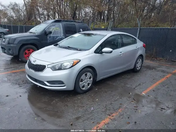 KNAFK4A64G5495053 2016 KIA FORTE - Image 2