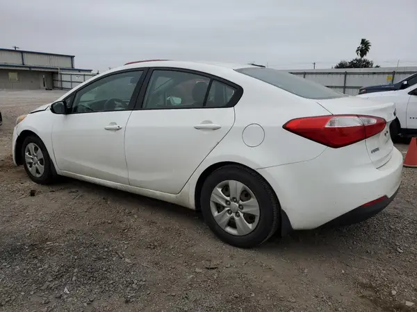 KNAFK4A64G5495702 2016 KIA FORTE - Image 2