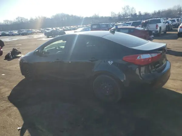 KNAFK4A64G5503099 2016 KIA FORTE - Image 2
