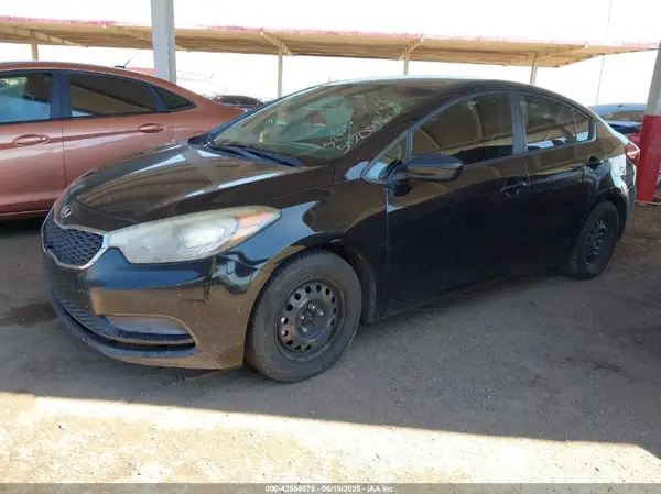 KNAFK4A64G5520596 2016 KIA FORTE - Image 2