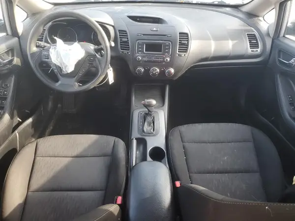KNAFK4A64G5523045 2016 KIA FORTE - Image 8