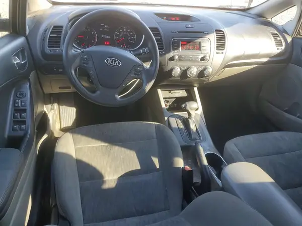 KNAFK4A64G5523854 2016 KIA FORTE - Image 8