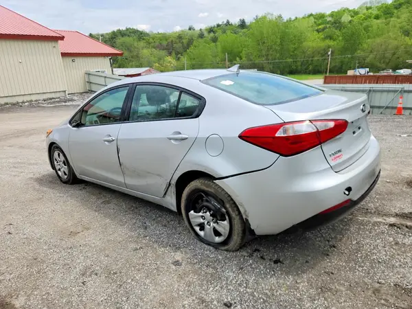 KNAFK4A64G5524308 2016 KIA FORTE - Image 2