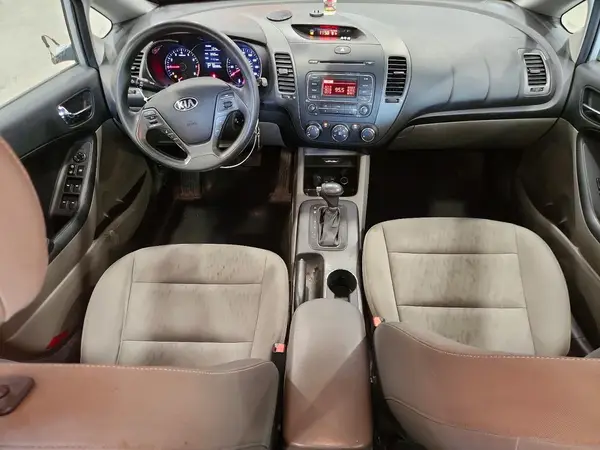 KNAFK4A64G5524308 2016 KIA FORTE - Image 8