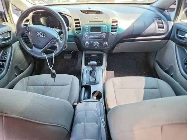 KNAFK4A64G5539262 2016 KIA FORTE - Image 8