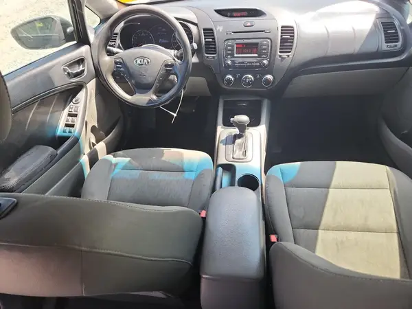 KNAFK4A64G5541075 2016 KIA FORTE - Image 8